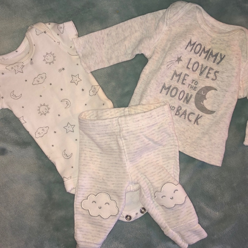 Brand New Carter’s Premie set